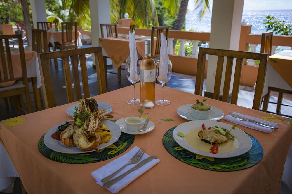 Hotel Restaurant Cyvadier Plage Jacmel Eksteriør bilde