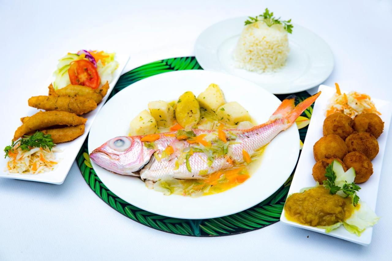 Hotel Restaurant Cyvadier Plage Jacmel Eksteriør bilde