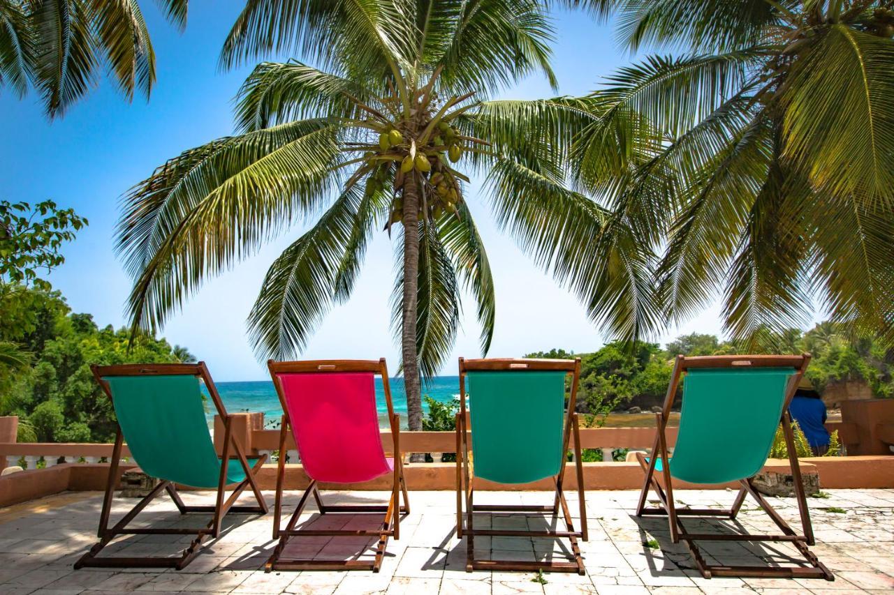 Hotel Restaurant Cyvadier Plage Jacmel Eksteriør bilde